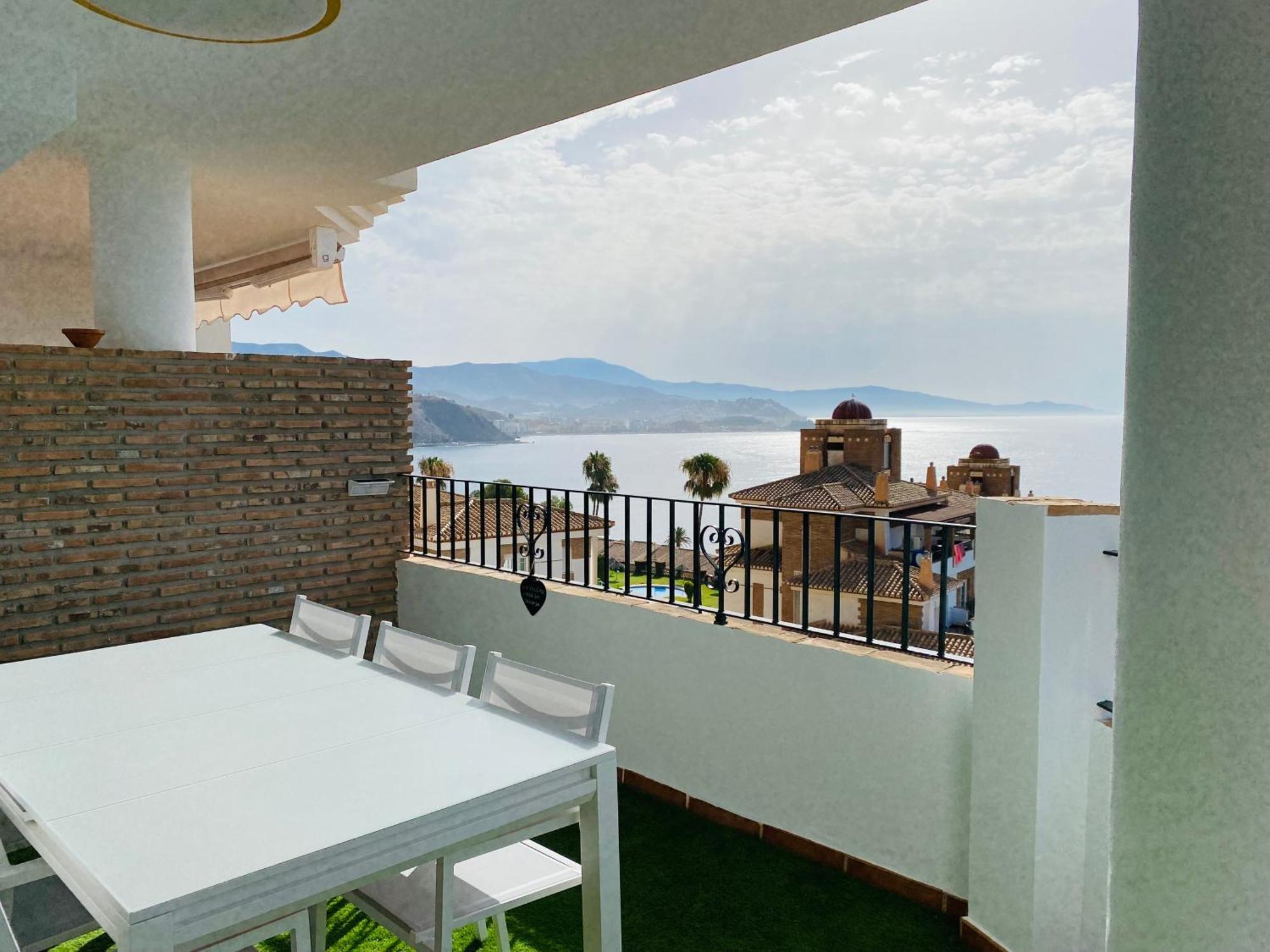 Jardines De Adnania En Marina Del Este Con Vista Al Mar Ada La Herradura  Exterior photo